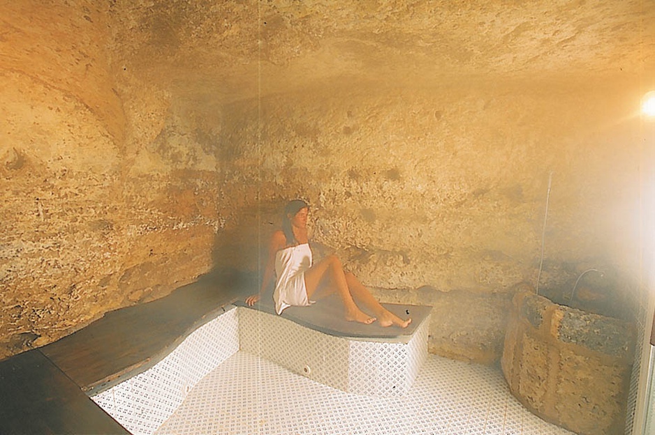 Cave sauna