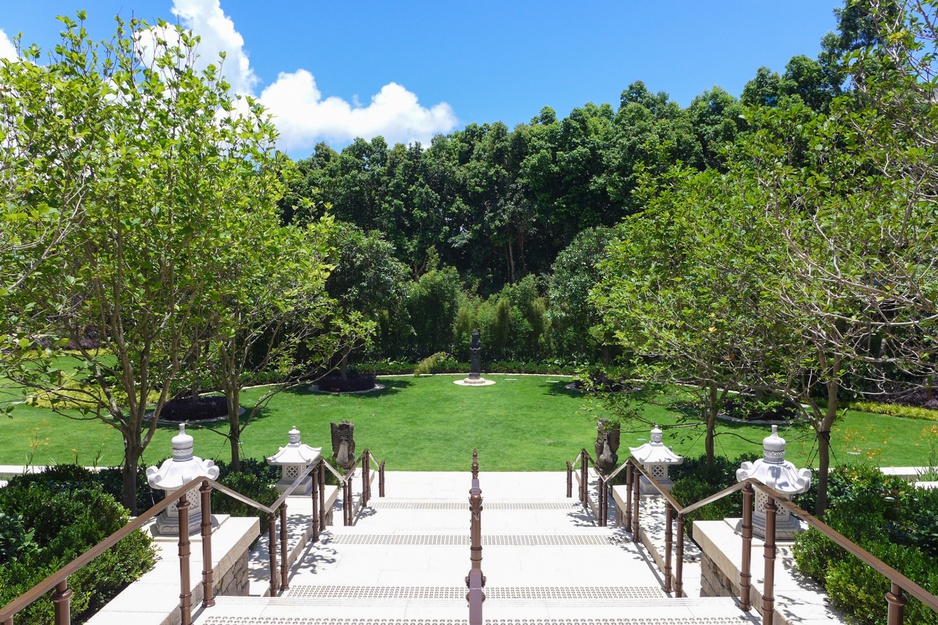 Disney Explorers Lodge Hathi JR Garden