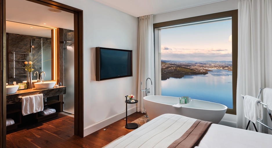 Bürgenstock Hotel Suite With Bathtub Under The Window