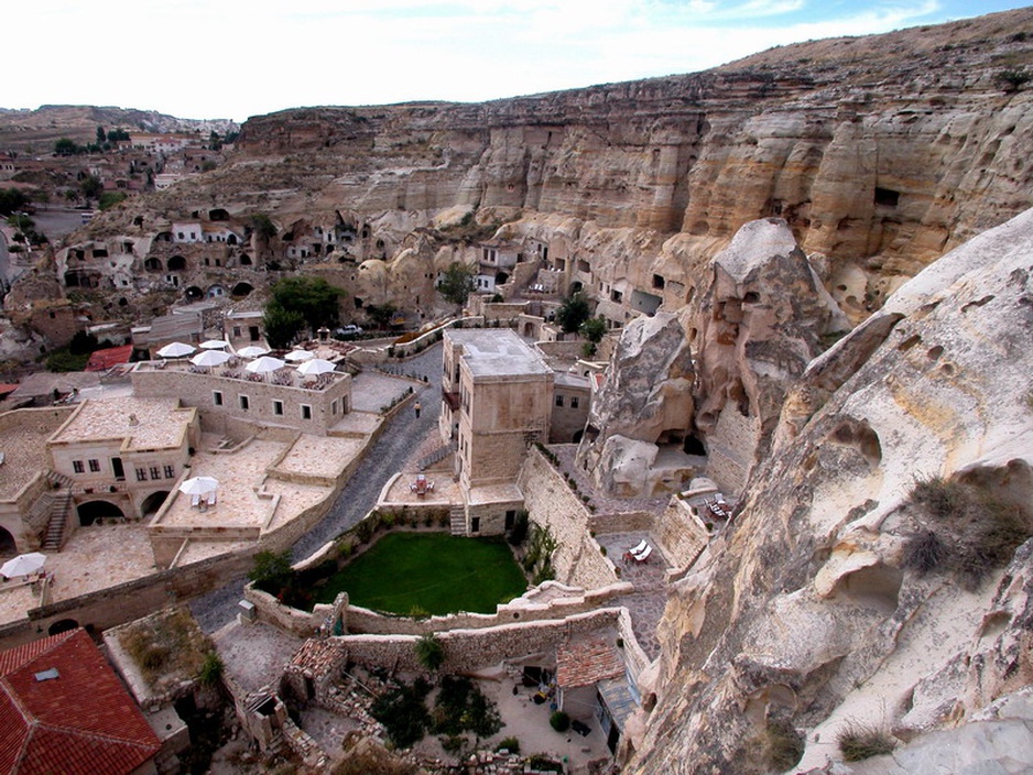 Yunak Evleri from the top of the hill