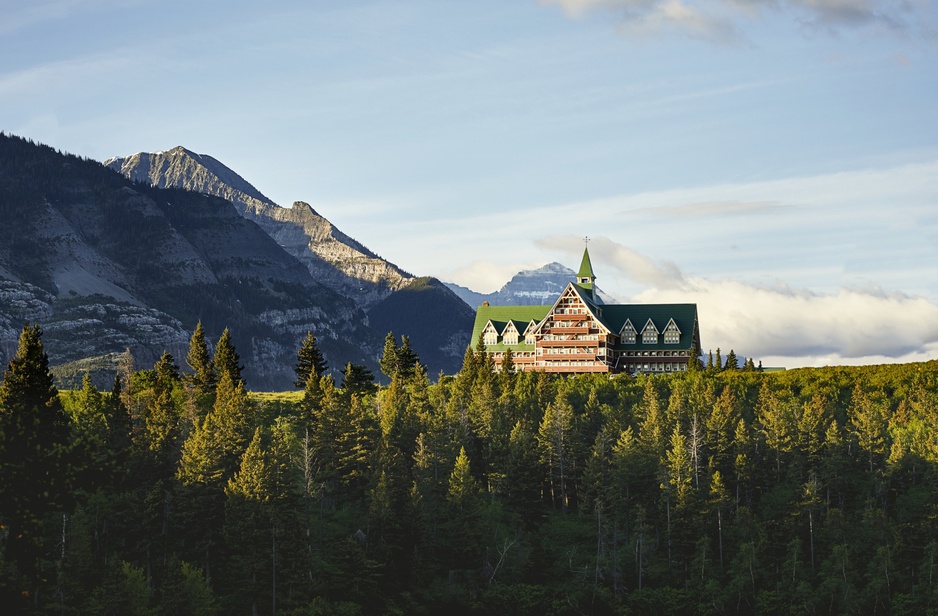 Prince of Wales Hotel Surrounded By Pristine Nature