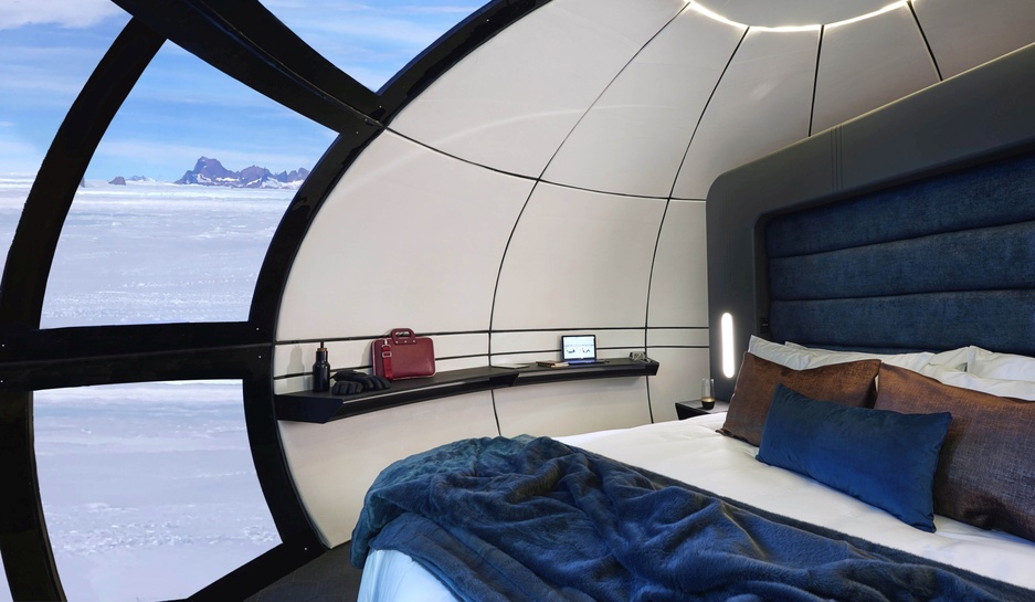 White Desert Antarctica Pod