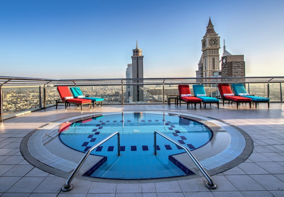 Four Points by Sheraton Sheikh Zayed Road Rooftop Pool