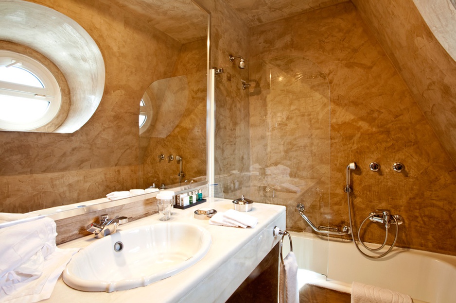 Albatroz Seafront Hotel bathroom