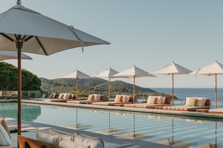 Lily of the Valley Hotel Pool Umbrellas