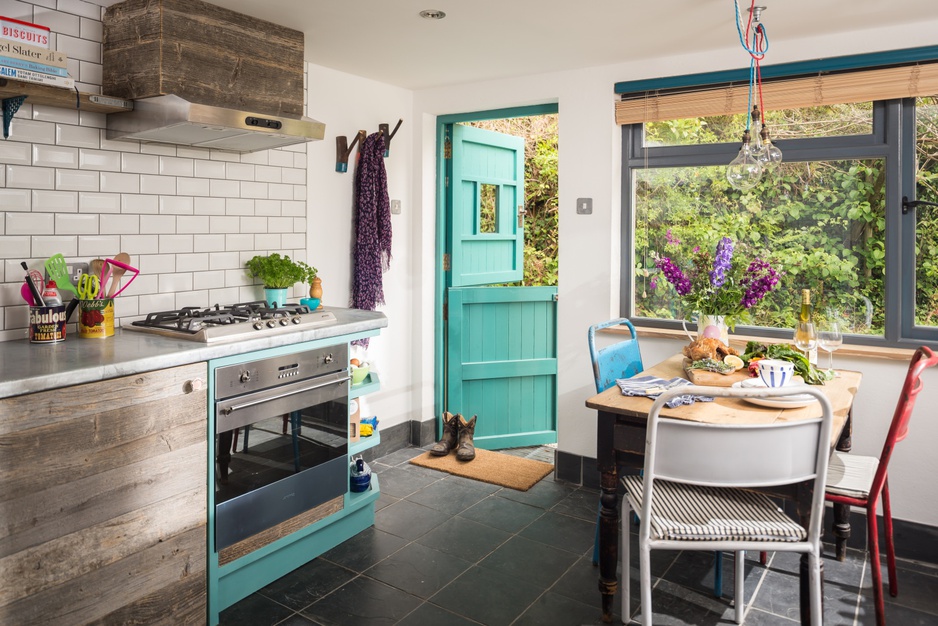 Libertine Cottage open door to the kitchen