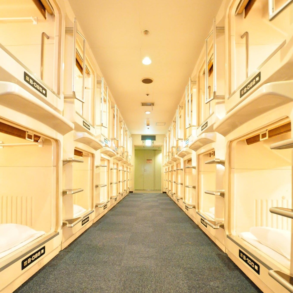 Capsule Hotel Asahi Plaza Shinsaibashi