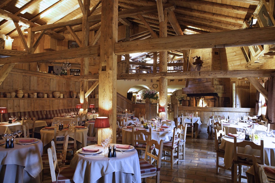 Les Fermes de Marie restaurant interior