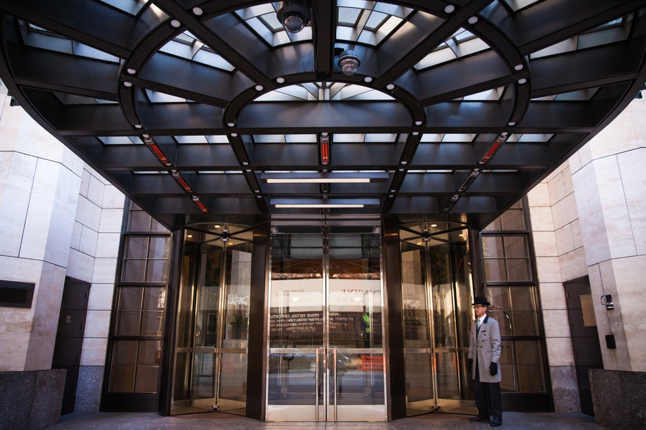 Fours Seasons Hotel New York Main Entrance