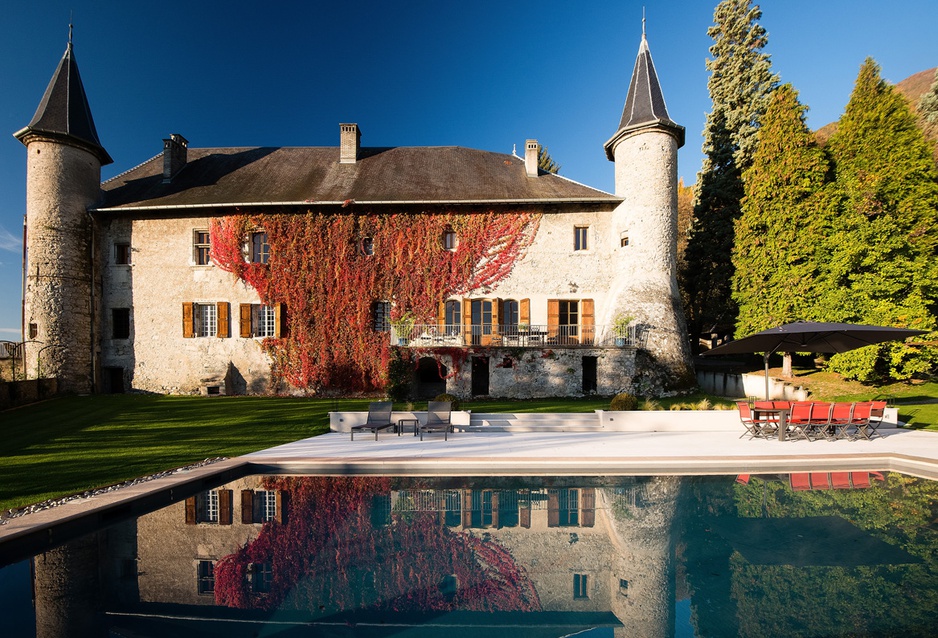 Chateau St Philippe with outdoor swimming pool