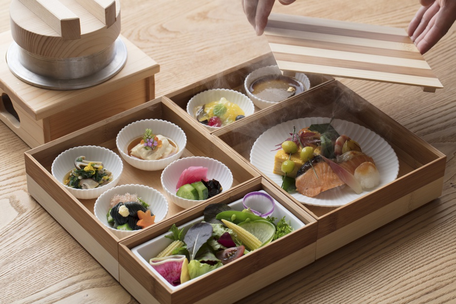 HOSHINOYA Tokyo Hotel Breakfast Bento Box