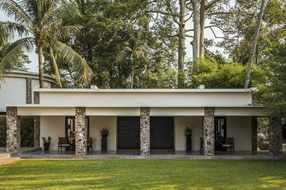 External view of Courtyard Suites