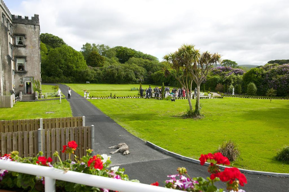 Ballyseede Castle garden