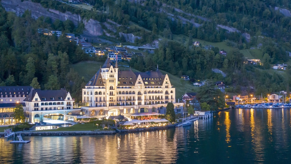 Park Hotel Vitznau Palace At Night