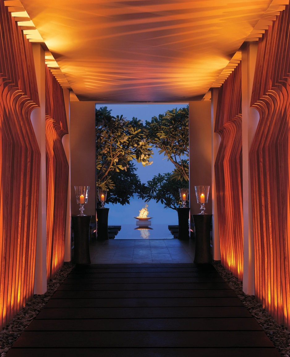 Reethi Rah restaurant entrance