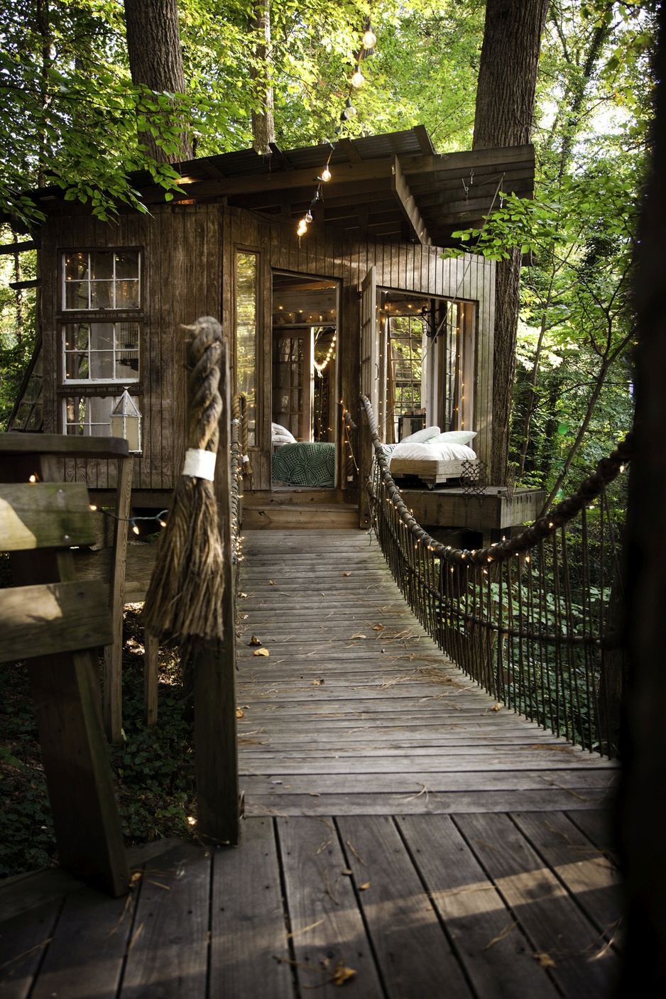 Secluded Intown Treehouse