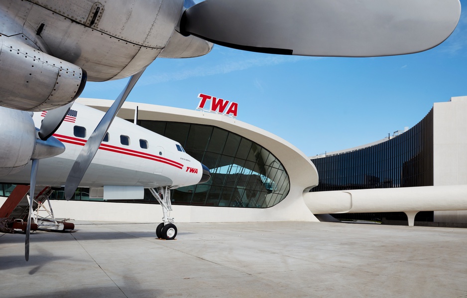 TWA Hotel Building With A Lockheed Constellation Plane