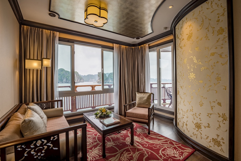 Heritage Line Ylang Ship Regency Suite - Glory Daisy Lounge