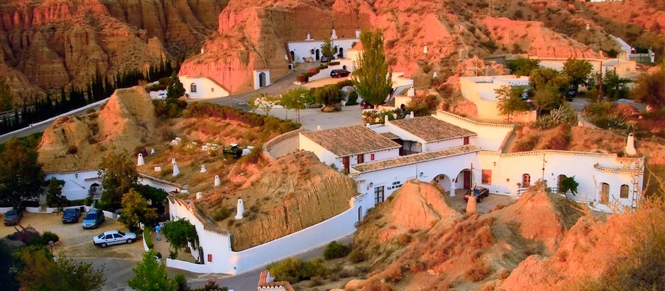 Cuevas Pedro Antonio de Alarcón cave hotel aerial