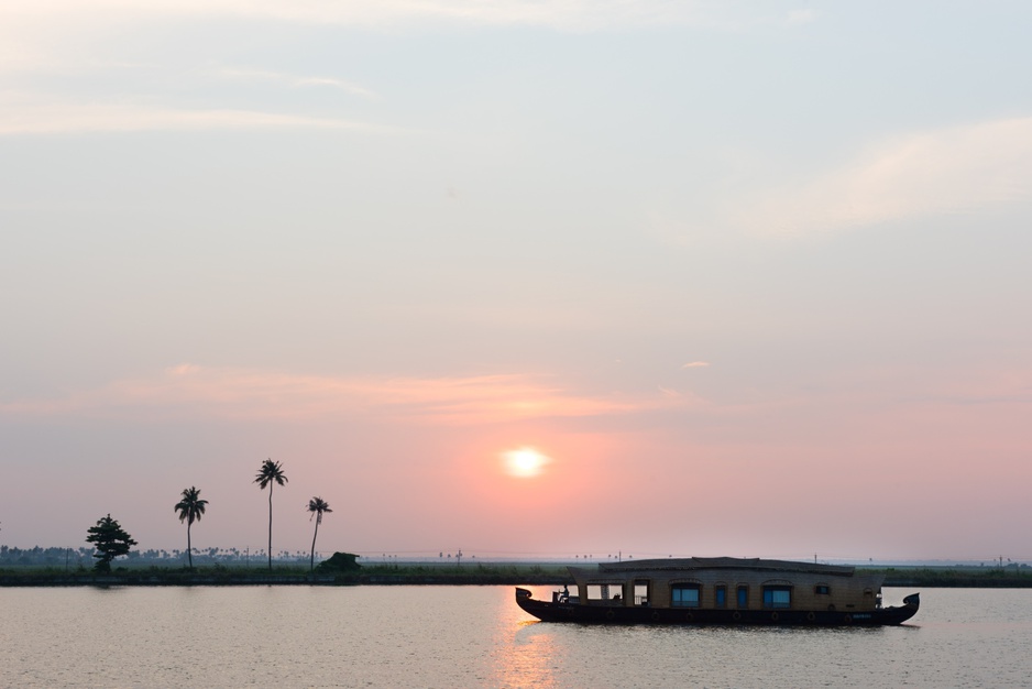 Xandari Riverscapes Houseboat Sunset View