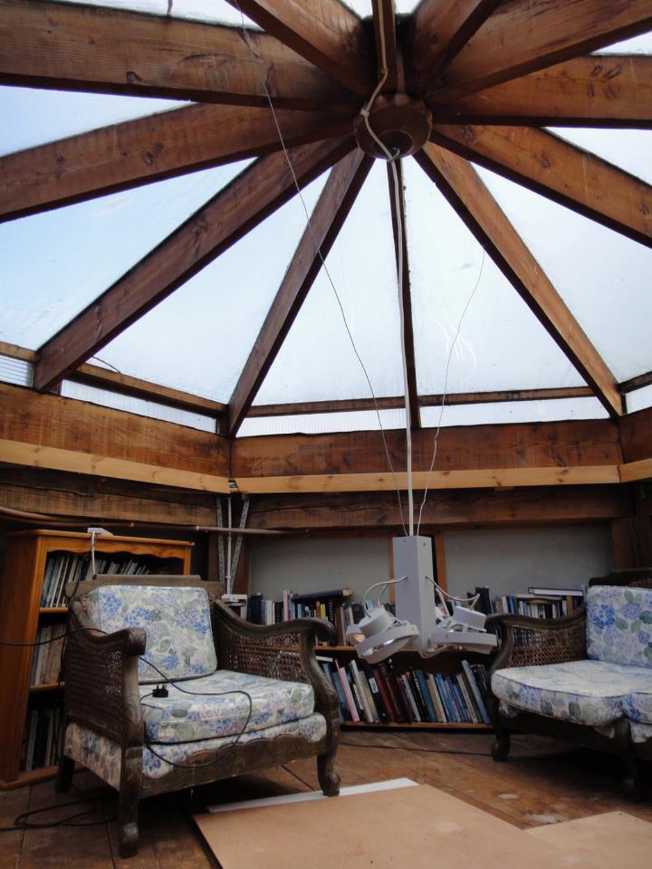 Gyreum Ecolodge library with glass-dome