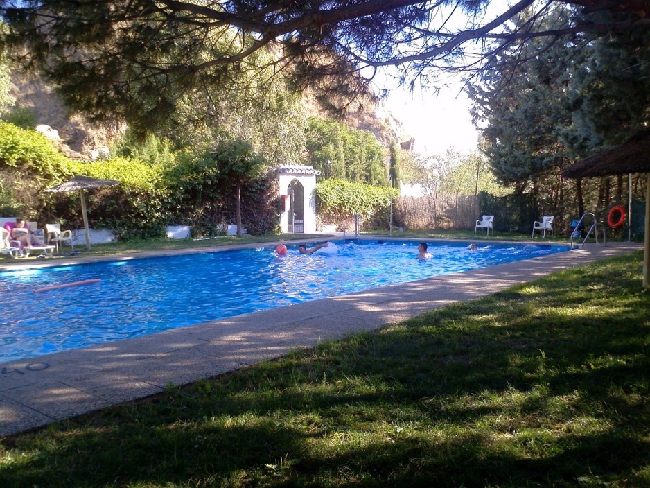 Cuevas Pedro Antonio de Alarcón swimming pool