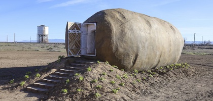 The Big Idaho Potato Hotel - Sleep Inside the Potato House