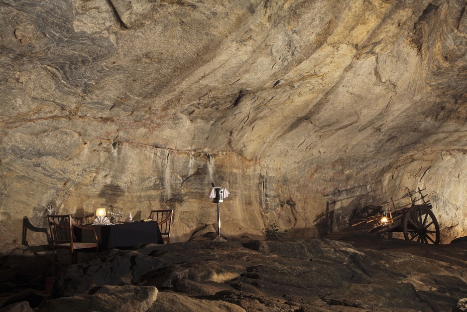 Cave dining in Kandalama