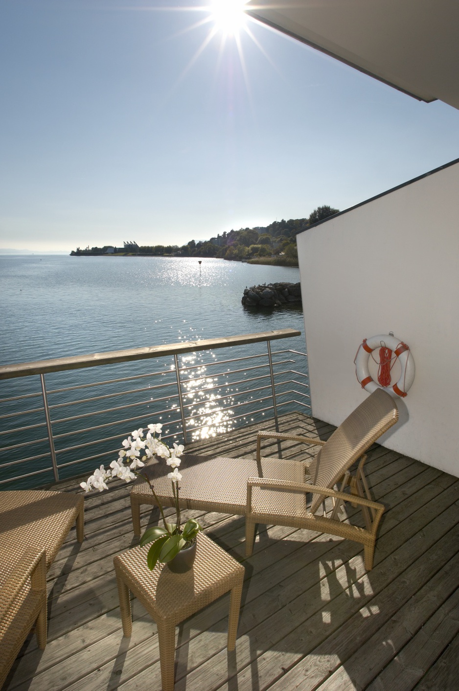 Hotel Palafitte sunbathing on the terrace