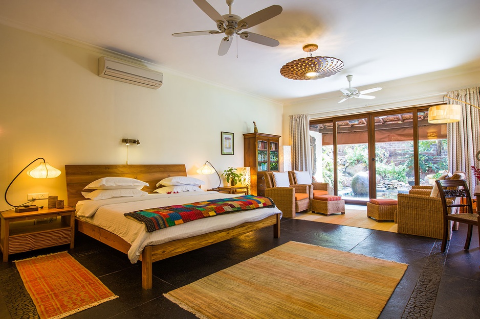 Summertime villa in Goa room