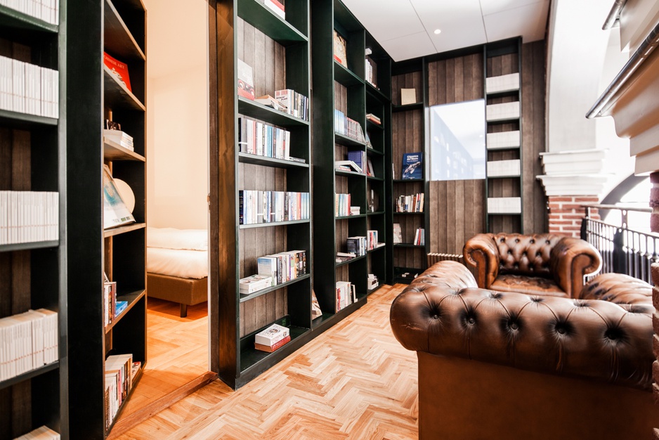 The hidden door to the Secret Bookcase room