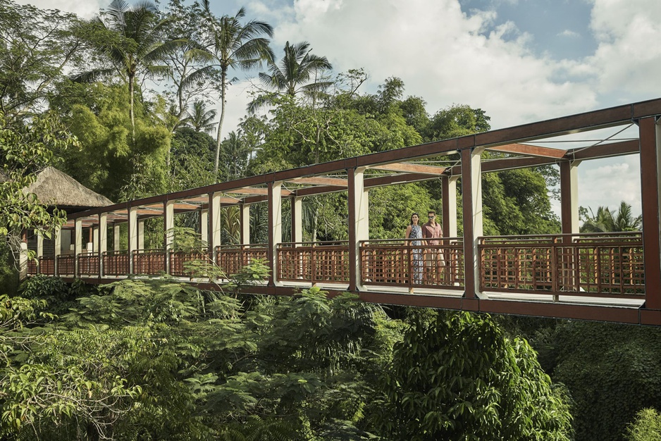 Four Seasons Resort Bali At Sayan Suspended Bridge