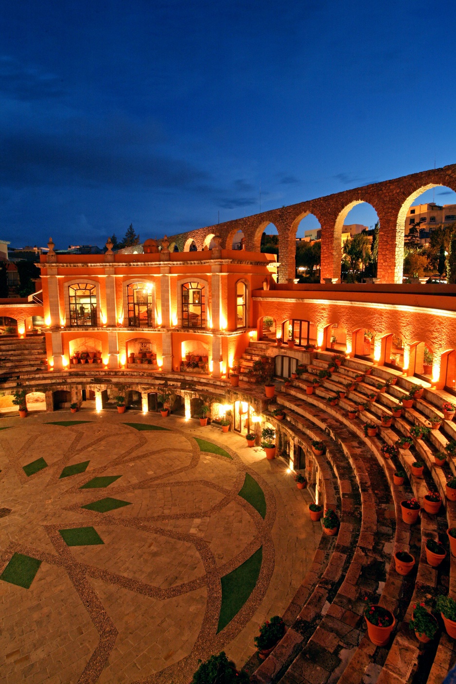 Quinta Real Zacatecas patio at night