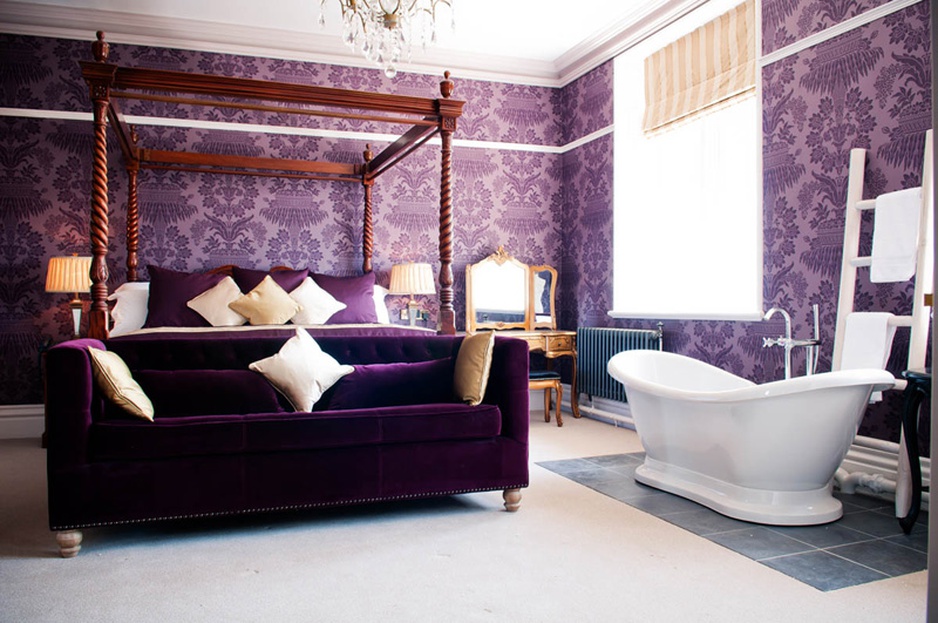 Chateau Rhianfa bedroom with bathtub