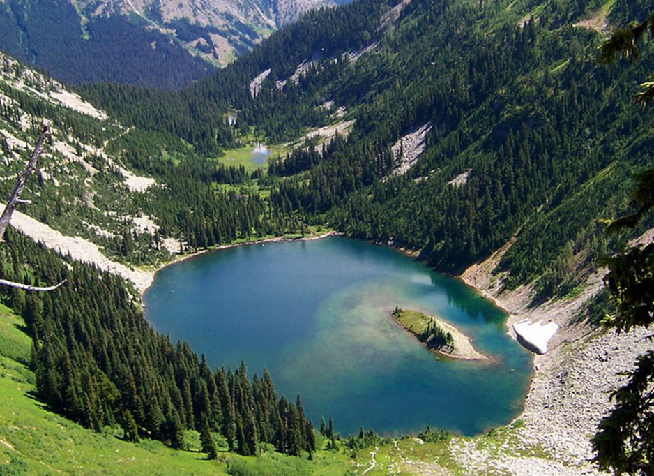 Methow Valley lake