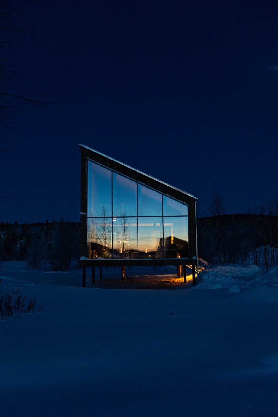 Arctic Bath land cabin