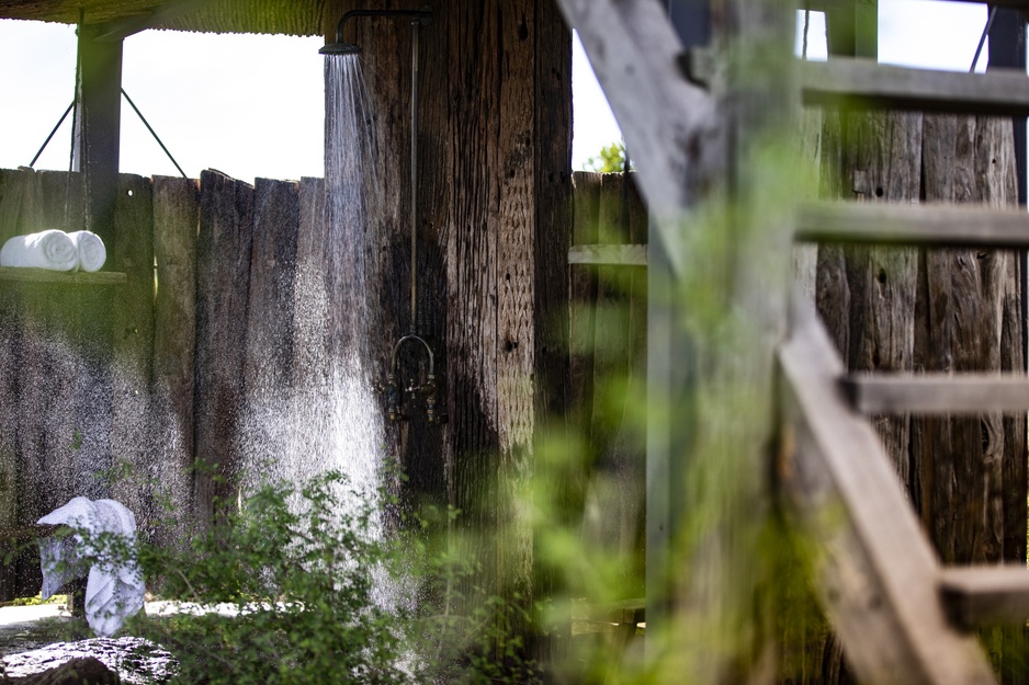 Bird Nest Treehouse Outdoor Shower