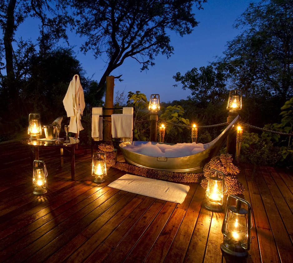 Open air bath in the nature