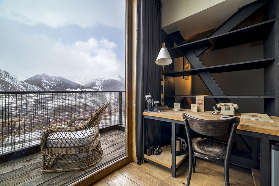 Rooms Hotel Kazbegi Bedroom Balcony