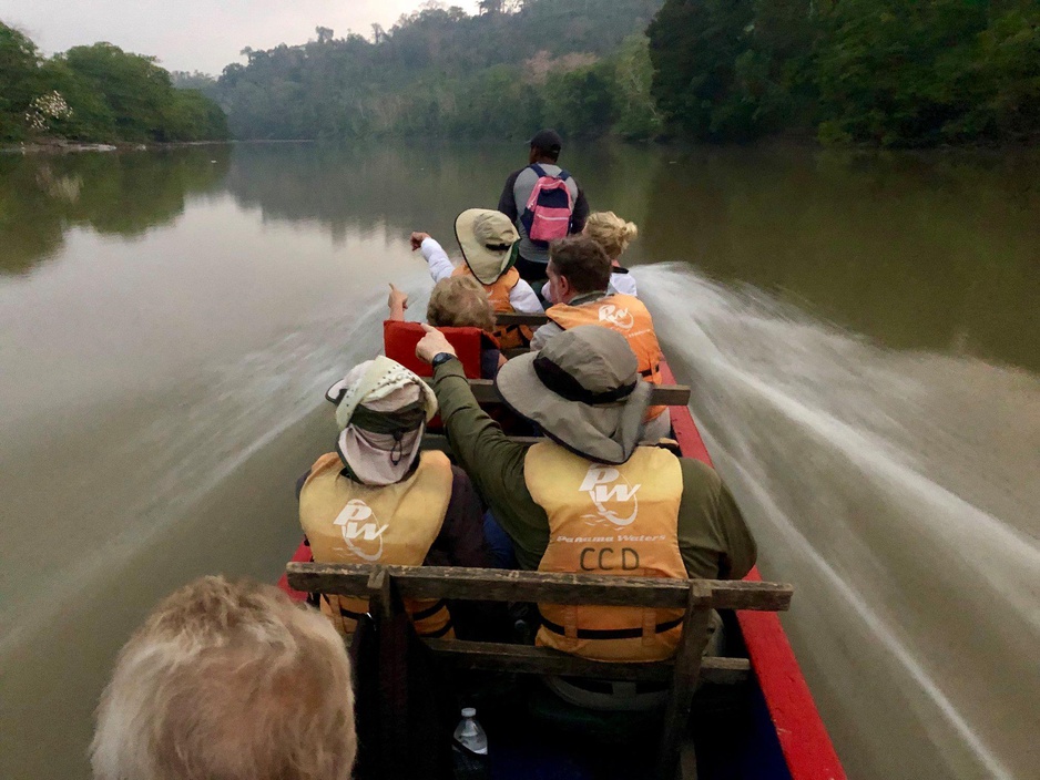 Soberanía National Park Speedboat On The River