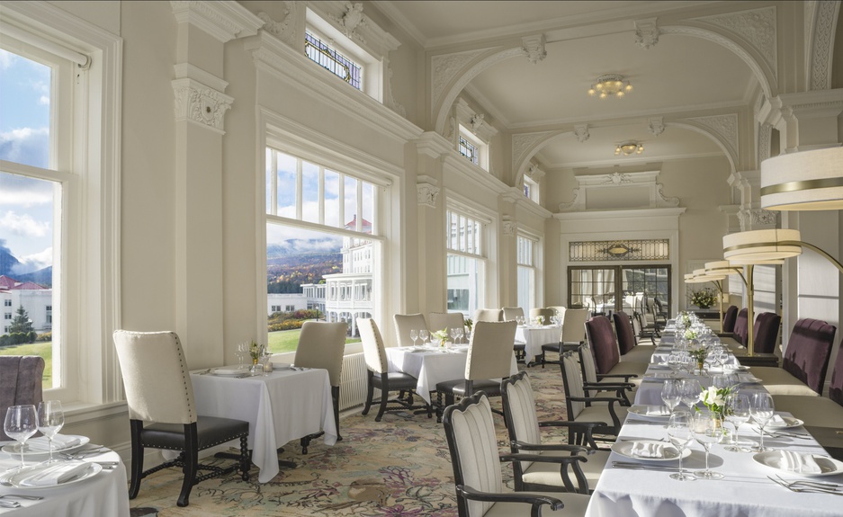 Omni Mount Washington Resort - Sun Dining Room