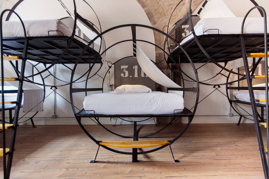 The House Of Sandeman Barrel-Shaped Hostel Beds