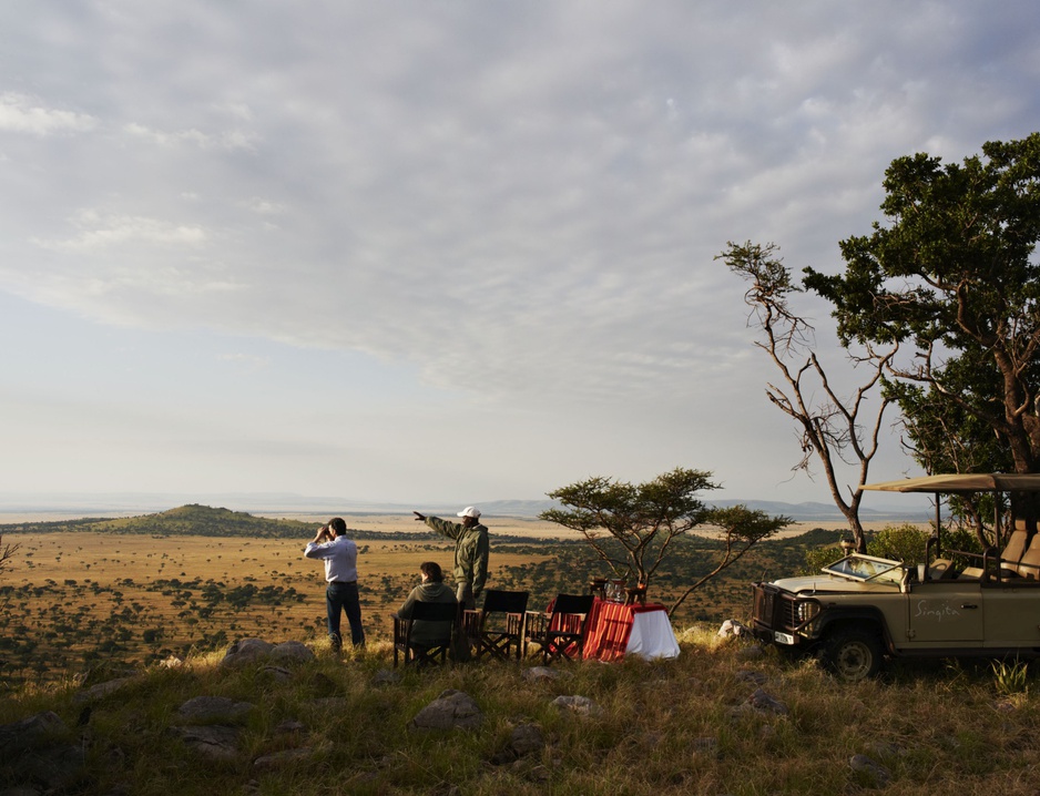 Singita Sasakwa Lodge game drive