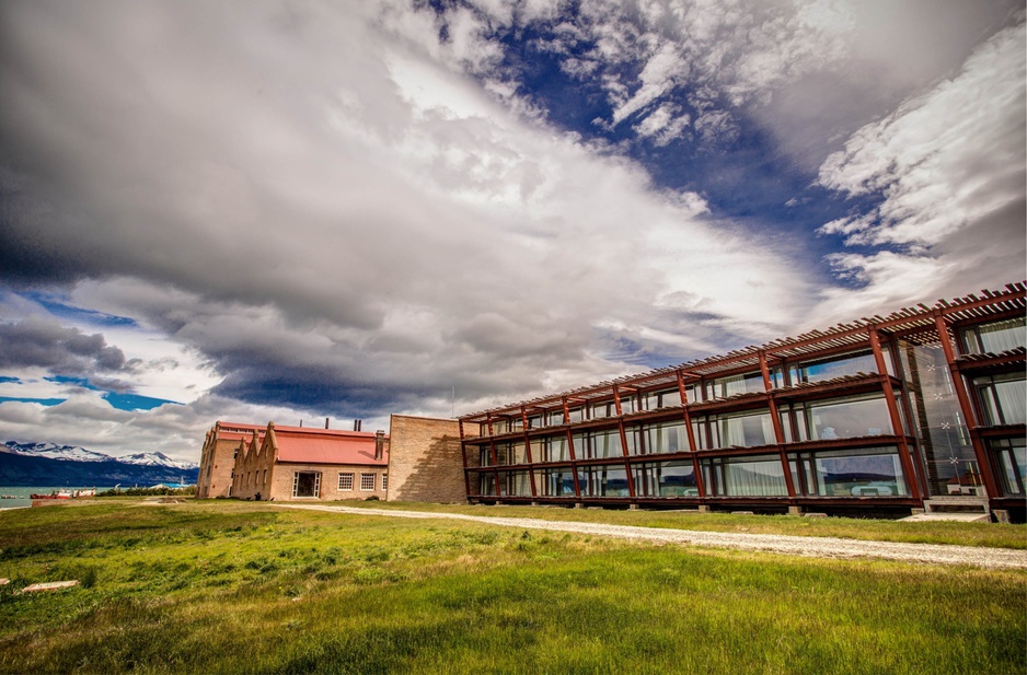 The Singular Patagonia Hotel exterior