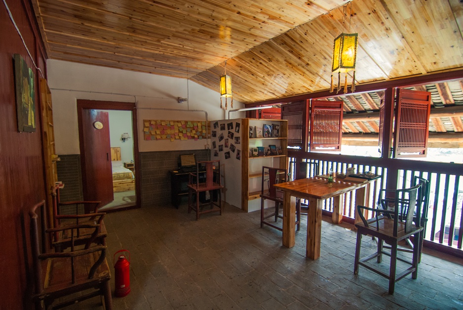 Tulou Fuyulou Changdi Inn Interior