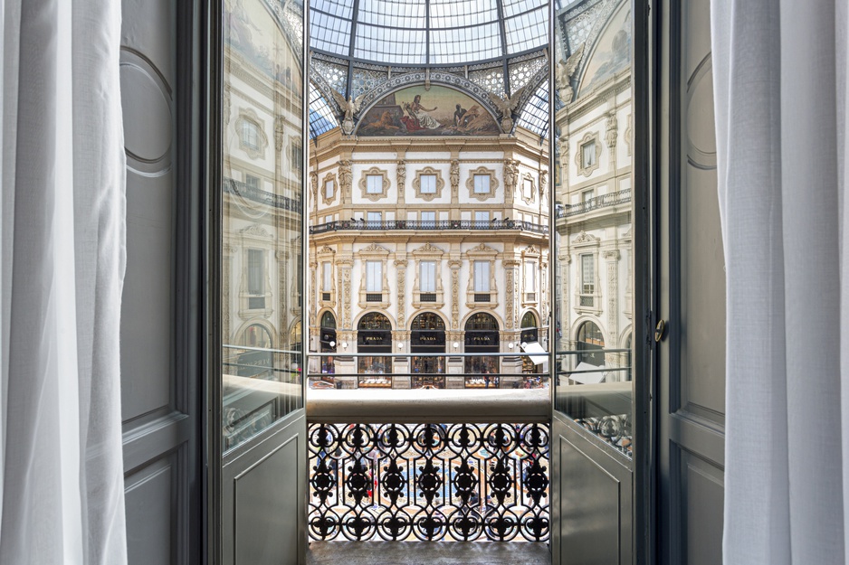 Palace Room - Mario Schifano Balcony