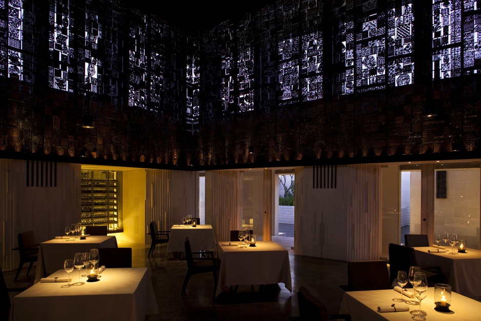 Alila Villas Uluwatu wine room