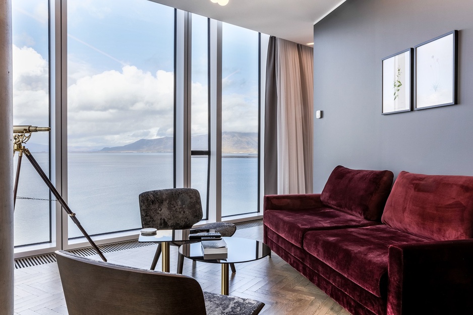 Tower Suites Reykjavík Living Room Panorama