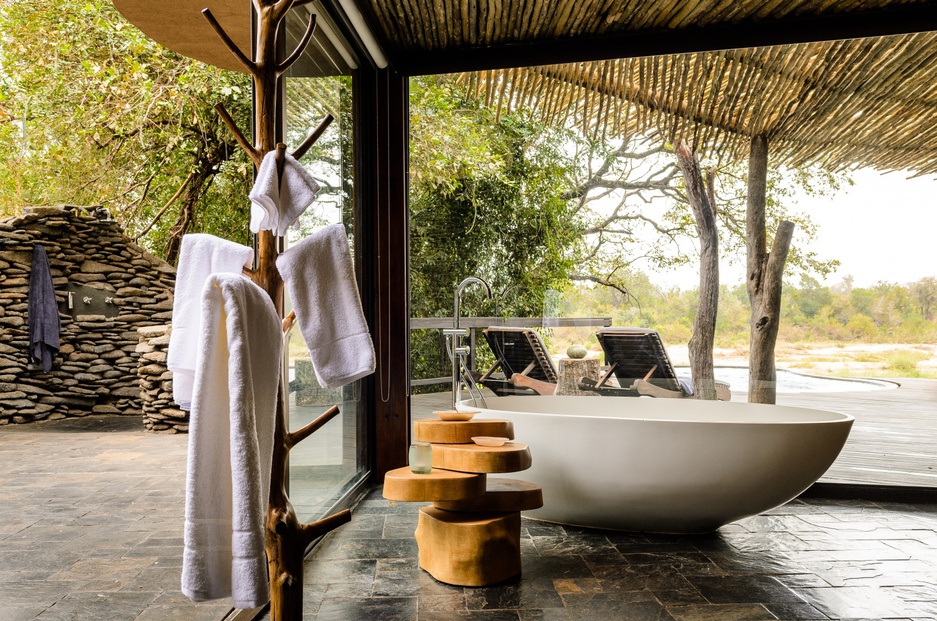 Singita Boulders Lodge bathroom