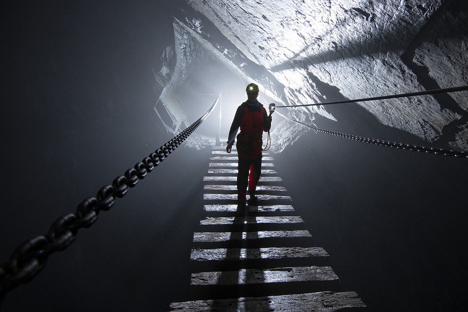 Tanygrisiau Cave